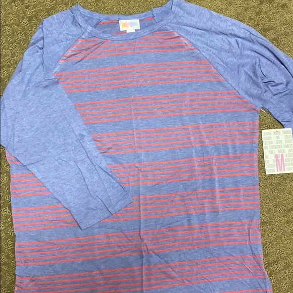 LuLaRoe Tops - LuLaRoe Randy